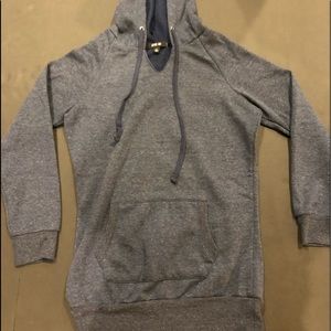 Dark blue sweatshirt